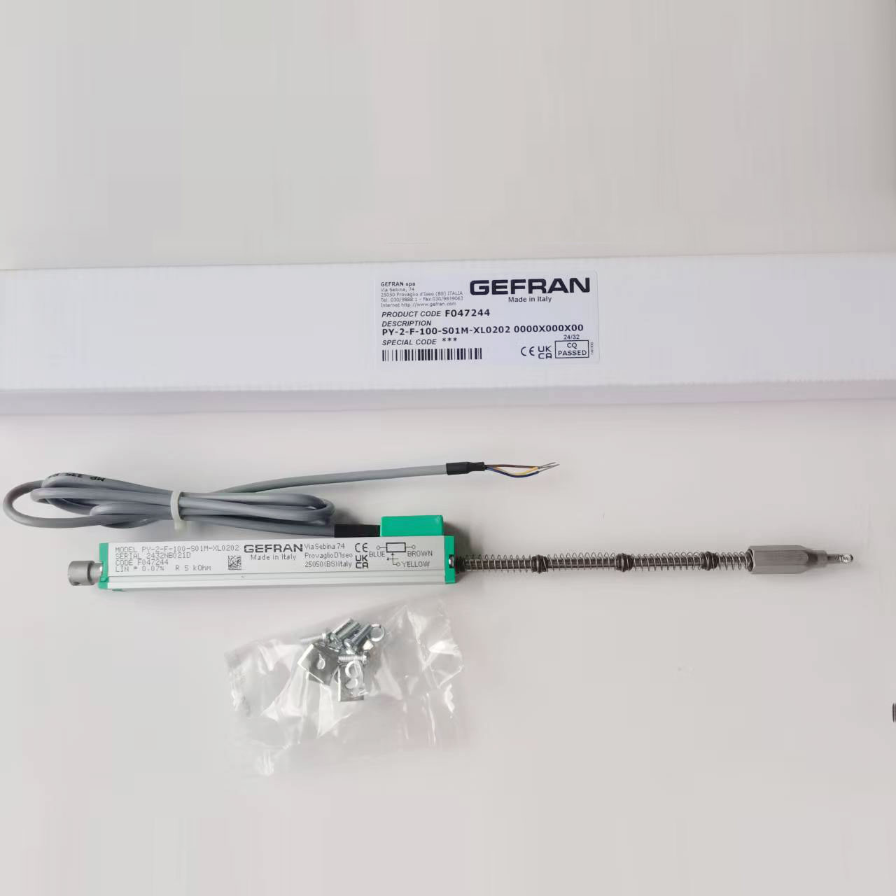 意大利杰佛伦GEFRAN位移传感器PY-2-F-100-S01M-XL0202电子尺F047244