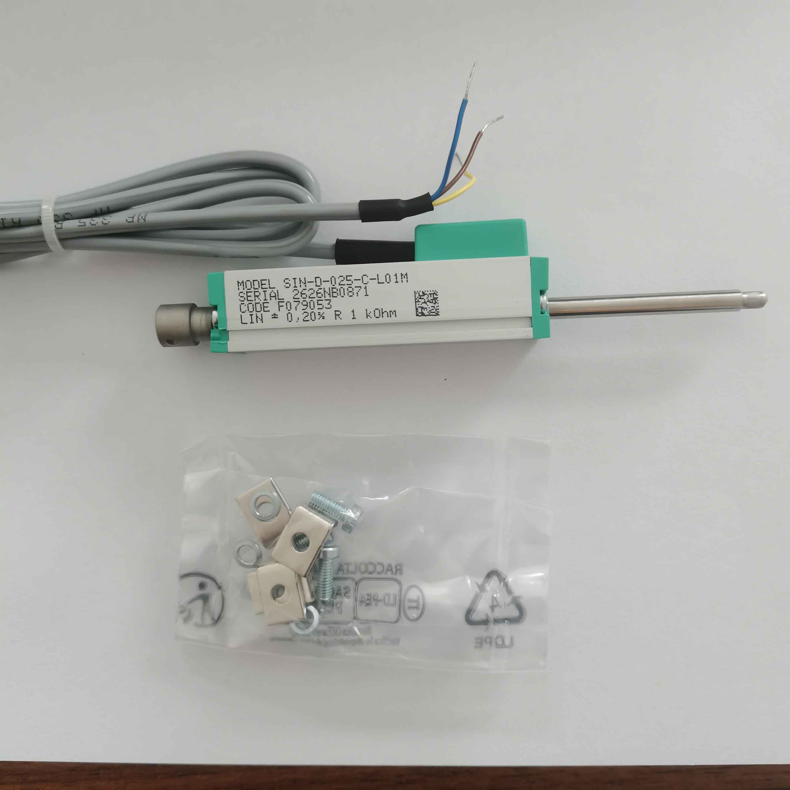 意大利GEFRAN杰佛伦SIN-D-025-C-L01M位移传感器(F079053)自复位电子尺
