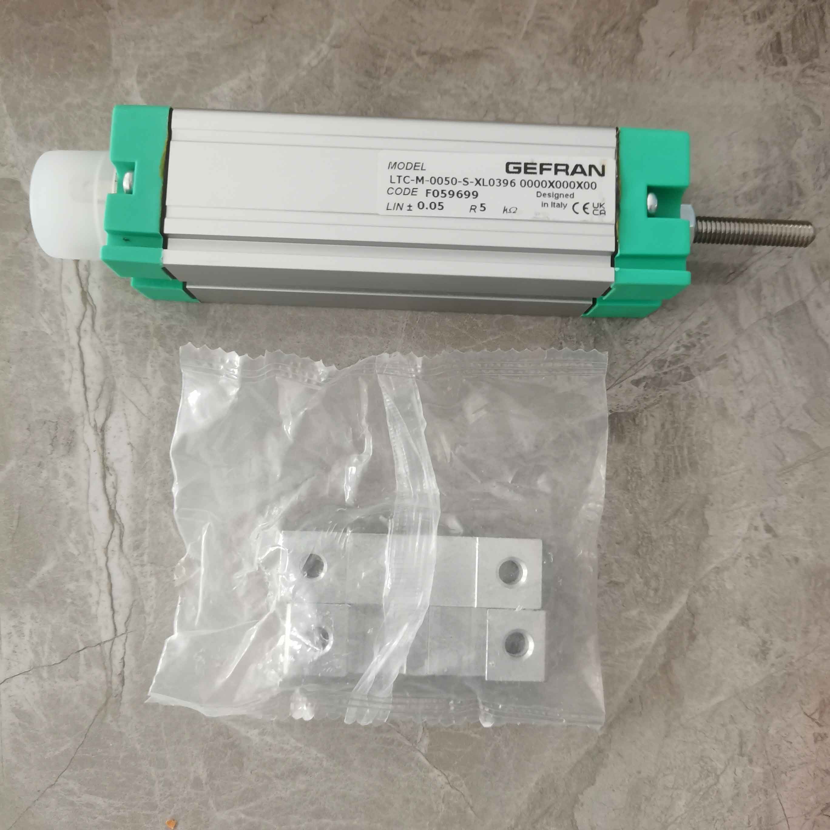 GEFRAN杰福伦LTC-M-0050-S-XL0396位移传感器LT-M-0050-S-XL0396电子尺F059699电阻尺LT-M-0050-S